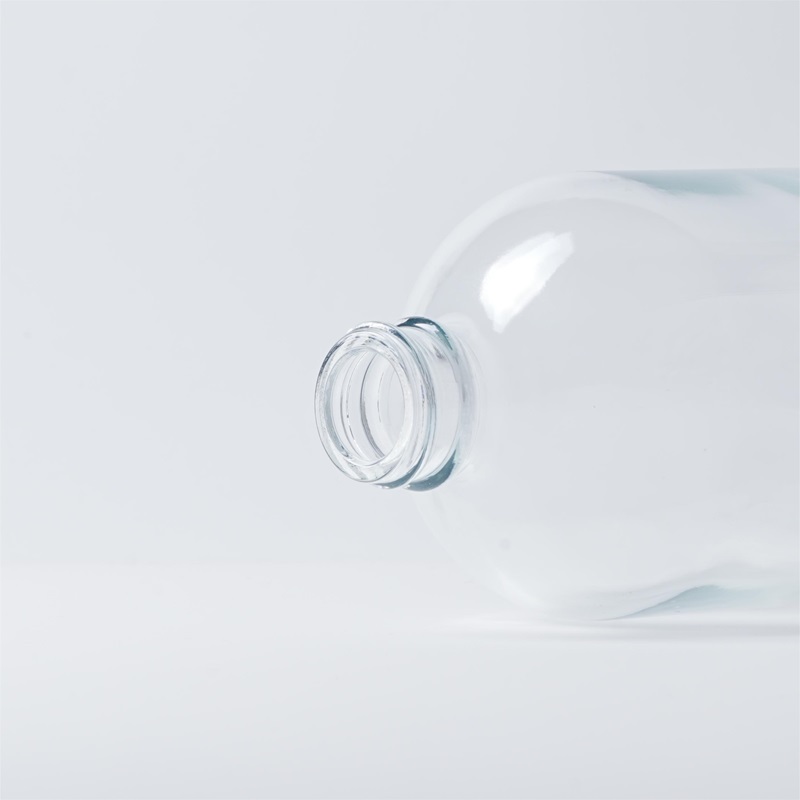 20ml screw clear soda lime moulded glass bottle 20ml screw clear soda lime moulded glass bottle